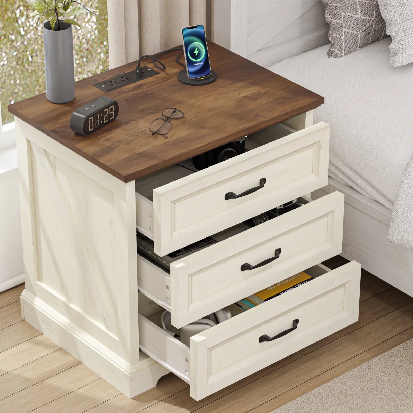 Hommpa Farmhouse 3 Drawers Nightstand with Charging Station, Rustic Wood Night Stand with Drawers for Bedroom, Vintage Bedside Table Small Dresser Chest of Drawers for Living Room, White