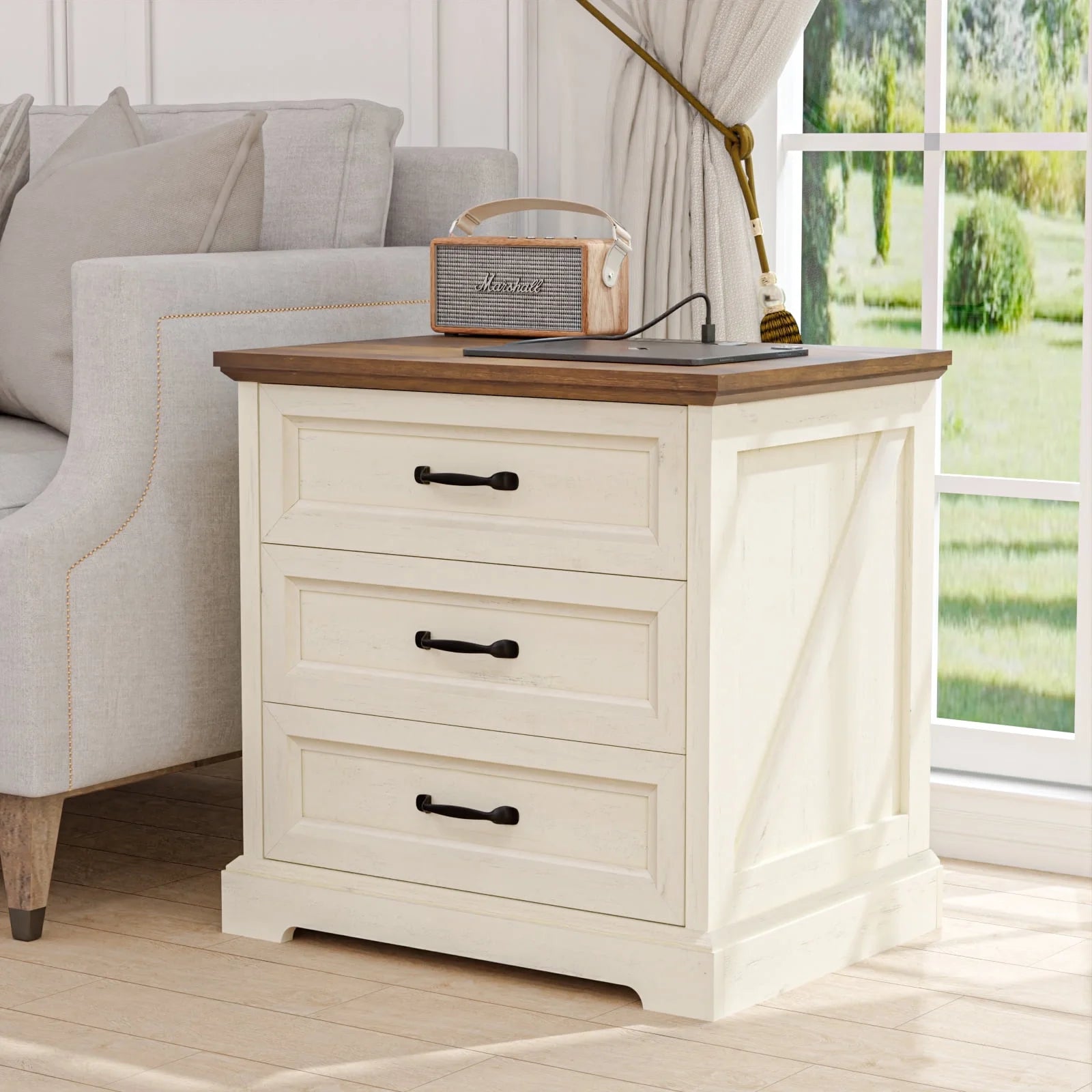 Hommpa Farmhouse 3 Drawers Nightstand with Charging Station, Rustic Wood Night Stand with Drawers for Bedroom, Vintage Bedside Table Small Dresser Chest of Drawers for Living Room, White